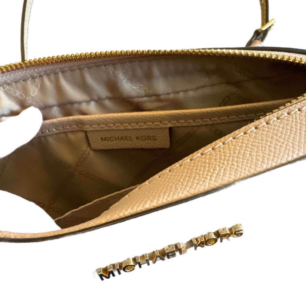 Michael Kors Jet Set Beige/Nude Crossbody Bag with Gold Accents - Picture 9 of 14